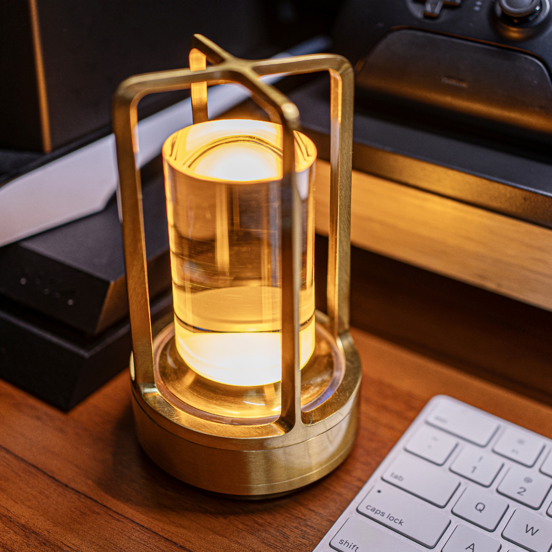 Serenoria Crystal Lantern Lamp – Rechargeable, Portable LED Light