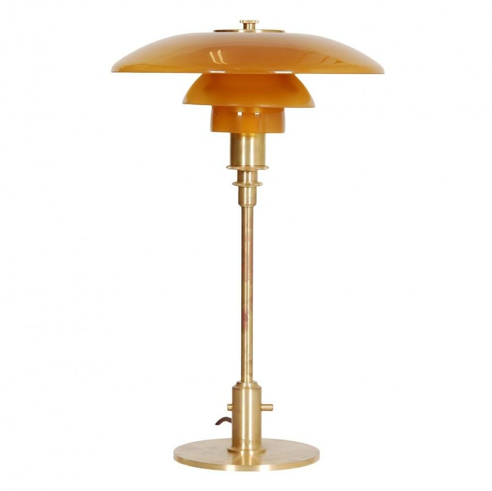 Serenoria Table Elegant Lamp – Classic Design with Glass Shade